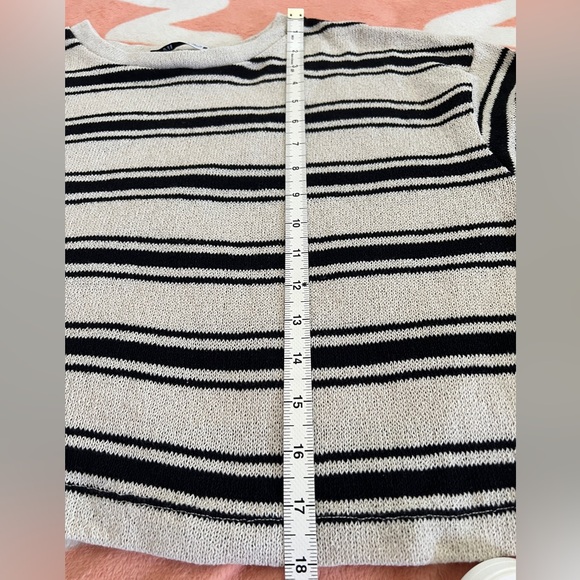 Women's knitted sweater - Picture 5 of 5